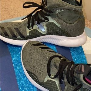 Adidas Edgebounce Mid Shoes - Women's